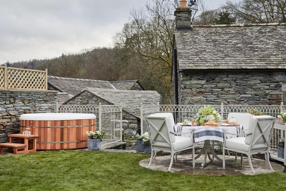 Little Nut Cottage Ambleside Eksteriør billede